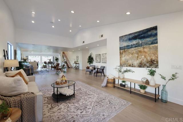 Detail Gallery Image 5 of 35 For 8979 Knaul Ct, San Diego,  CA 92129 - 5 Beds | 5/1 Baths