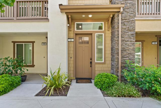 183 Dora Falls Terrace, Fremont CA: https://media.crmls.org/mediaz/2a94f14e-f62a-429a-8e71-736fbaa387c3.jpg