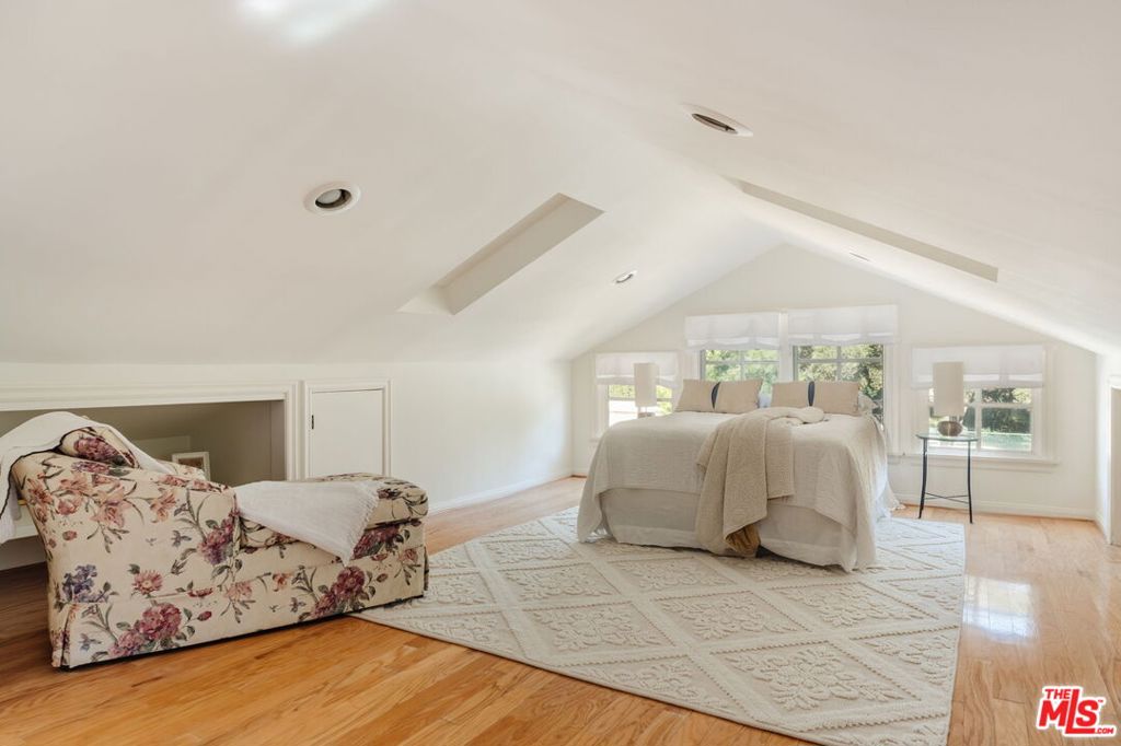 MLS #26855521 image #44