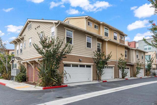 403 San Eduardo Terrace, Sunnyvale CA: https://media.crmls.org/mediaz/2a965f15-8523-4263-837f-f459e45ef738.jpg