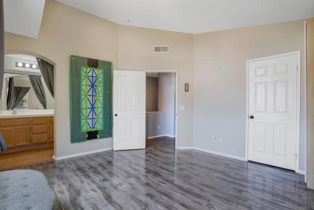 Detail Gallery Image 14 of 55 For 1228 Stagecoach Trail Loop, Chula Vista,  CA 91915 - 2 Beds | 2/1 Baths