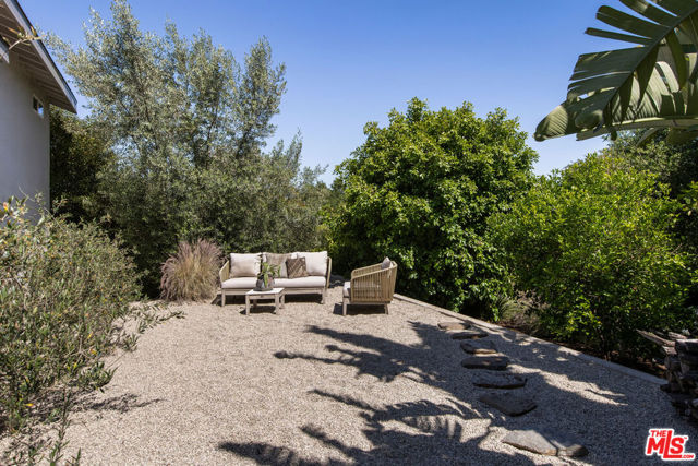 3921 Wawona Street, Los Angeles CA: https://media.crmls.org/mediaz/2a9728d5-41a4-4c24-b44e-990f22feeb2e.jpg