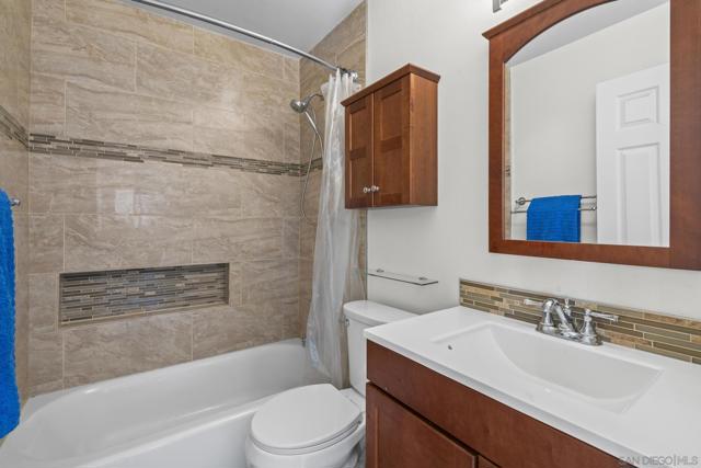 10748 Escobar Dr, San Diego CA: https://media.crmls.org/mediaz/2a9942a3-814e-4b21-a0d0-0a1d1393eafc.jpg