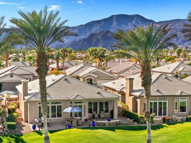 80200 Royal Birkdale Drive, Indio CA: https://media.crmls.org/mediaz/2a9d8a36-d954-4773-9941-8b3cb7ac4d30.jpg