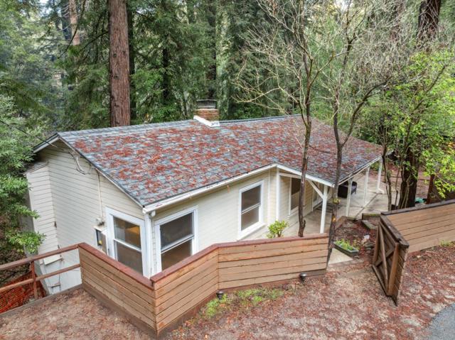 180 Brier Drive, Boulder Creek CA: https://media.crmls.org/mediaz/2a9e73cf-55fe-46e2-9e08-93015d5b37eb.jpg