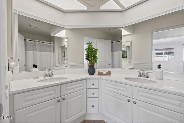 Detail Gallery Image 25 of 42 For 1920 Kapalua Dr, Oxnard,  CA 93036 - 4 Beds | 3 Baths