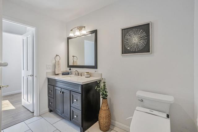 142 Calle Larga, Los Gatos CA: https://media.crmls.org/mediaz/2a9f5b54-d824-458b-888c-b069eca03255.jpg