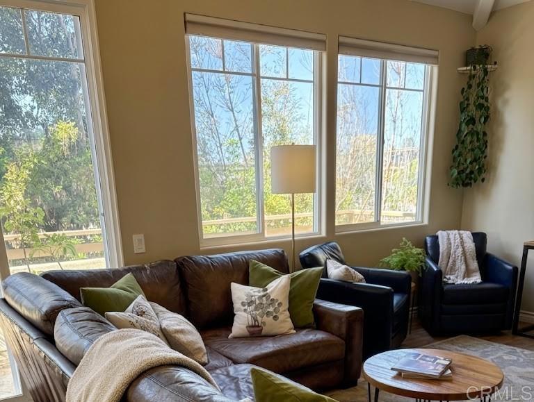 1147 Hornblend Street - photo 4