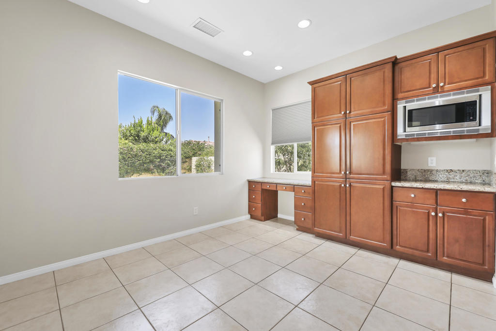 MLS #219149594DA image #14