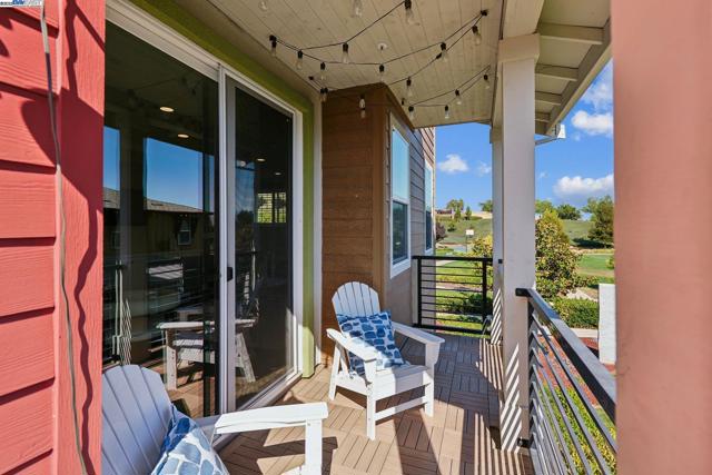 389 Basswood Cmn, Livermore CA: https://media.crmls.org/mediaz/2aa50aad-a5af-47b0-9f60-5b1ebd24f95f.jpg