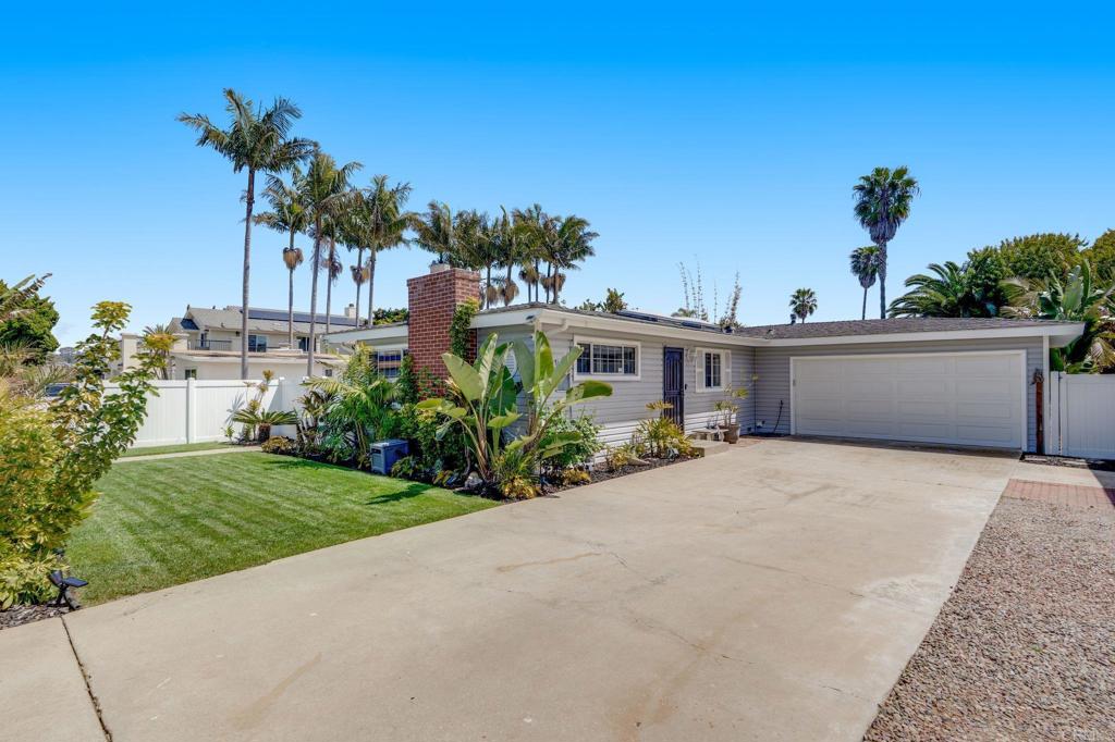 251 Redwood Avenue