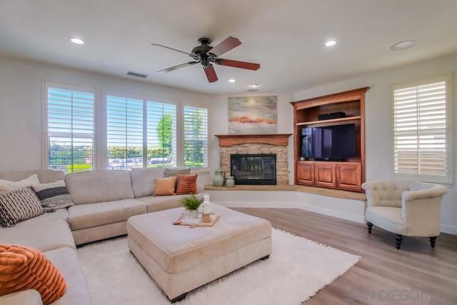 3515 CAMINO CEREZA, Carlsbad CA: https://media.crmls.org/mediaz/2aa52555-3417-4d95-b3cb-d0d15e7b1387.jpg
