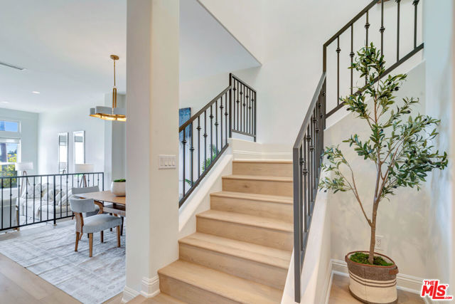 6412 Lunita Road, Malibu CA: https://media.crmls.org/mediaz/2aa56a7e-f09a-466e-9aa4-847c8ccb2e56.jpg