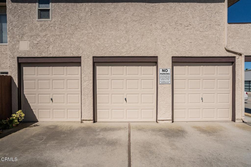 https://media.crmls.org/mediaz/2aa6a9a7-e943-4d17-95f6-ff5f53047591.jpg?preset=X-Large