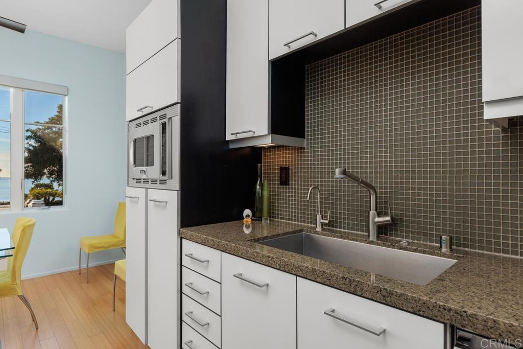601 Stratford Ct - photo 11
