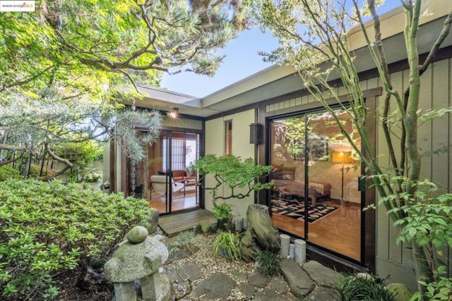 7046 Cutting Blvd, El Cerrito CA: https://media.crmls.org/mediaz/2aa8c4a2-bb8e-4674-935b-744edf6d557f.jpg