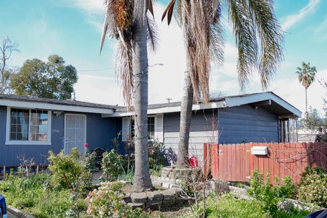 18940 Loree Avenue, Cupertino CA: https://media.crmls.org/mediaz/2aaa47e3-b757-446d-b547-1e575f00e8bf.jpg