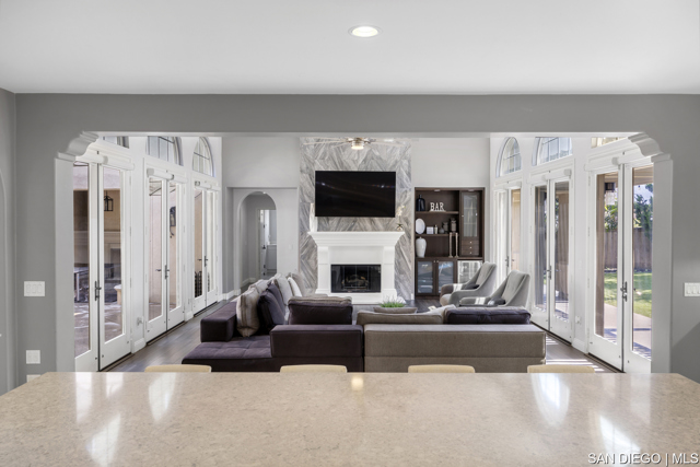 2832 Echo Ridge CT, Chula Vista CA: https://media.crmls.org/mediaz/2aab5e5d-8ca7-47a5-aba3-592b95fb3ffd.jpg