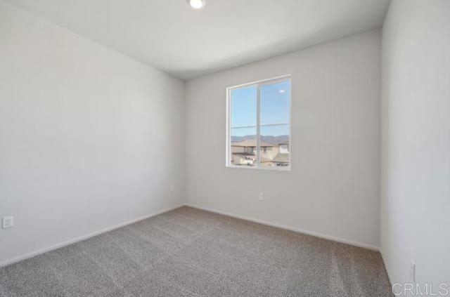 19420 Brush Creek Way, Lake Elsinore CA: https://media.crmls.org/mediaz/2aab6439-d59e-4fc6-ac01-ceeb513aea7c.jpg