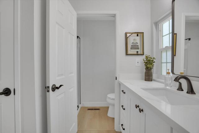 112 Lockwood, Pleasant Hill CA: https://media.crmls.org/mediaz/2aabb569-f975-429a-9a67-be75582db2c8.jpg