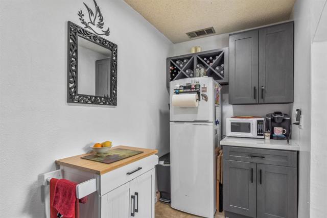 Image 42 of 53 For 1111 5th Avenue