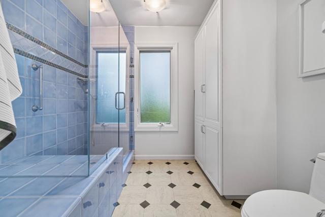 707 Santa Cruz Lane, Foster City CA: https://media.crmls.org/mediaz/2aadc8a3-3637-4fed-97fa-738af4e37f23.jpg