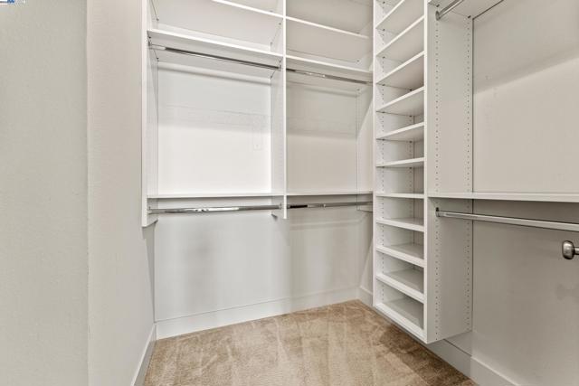 35607 Embassy Common, Fremont CA: https://media.crmls.org/mediaz/2aae4bef-a77b-4583-a5aa-72d5533b0b9b.jpg