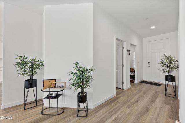 Detail Gallery Image 7 of 32 For 7811 Cuyama River St, Bakersfield,  CA 93311 - 4 Beds | 2/1 Baths