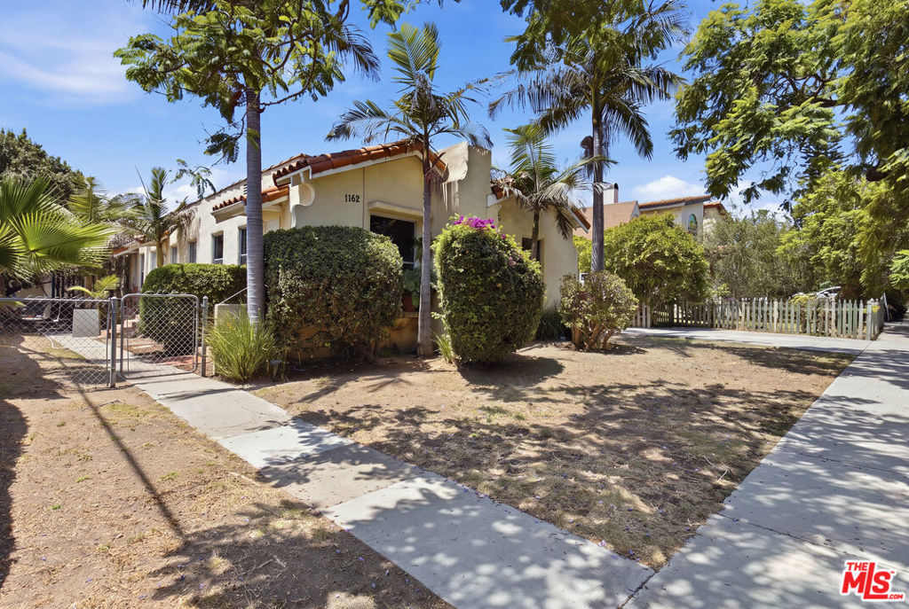 Multifamily at 1142 Harvard Street