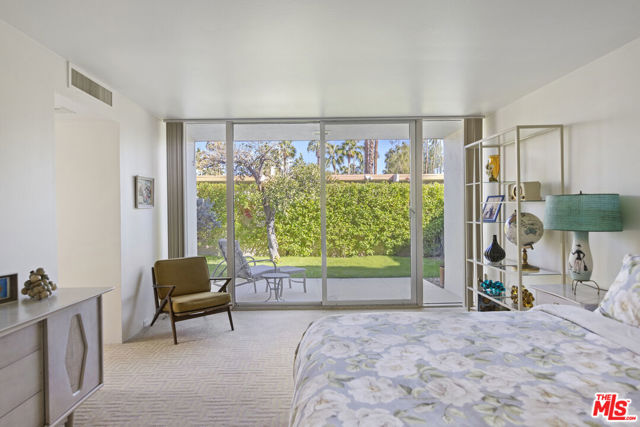 6 Cody Court, Rancho Mirage CA: https://media.crmls.org/mediaz/2ab0d467-6a17-435c-9e22-d510502616c2.jpg