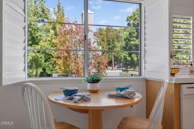 4993 Telephone Road, Ventura CA: https://media.crmls.org/mediaz/2ab1000e-b467-45b4-9716-7c6d757aa620.jpg