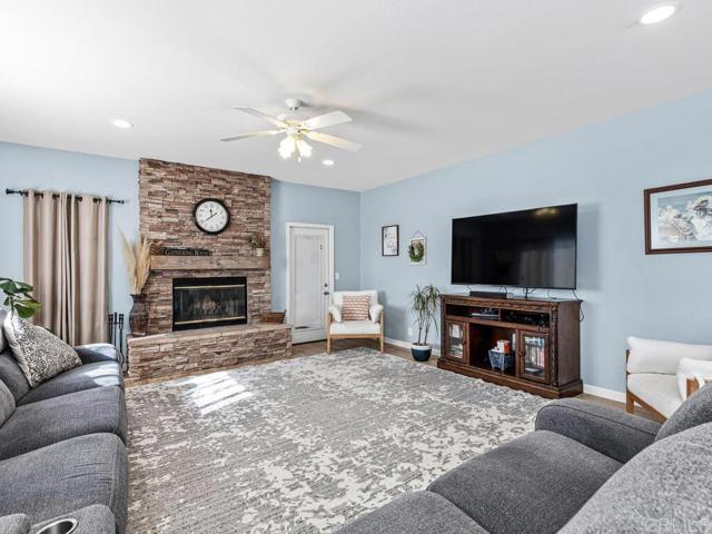 Detail Gallery Image 10 of 75 For 31702 Nira Ln, Bonsall,  CA 92003 - 4 Beds | 3 Baths