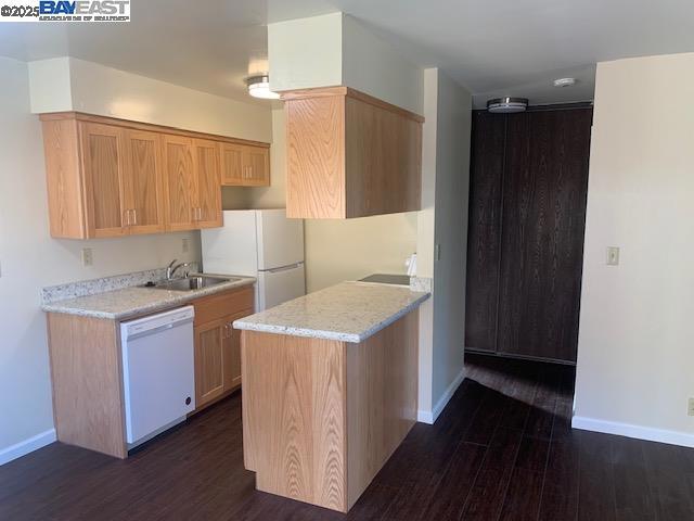 2170 Fremont St, Concord CA: https://media.crmls.org/mediaz/2ab25abb-5d17-4003-b047-5b603a84a694.jpg