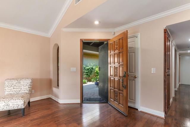 17788 Caminito Balata, San Diego CA: https://media.crmls.org/mediaz/2ab260c6-dfea-4d1c-aa4f-c110f718c8ed.jpg