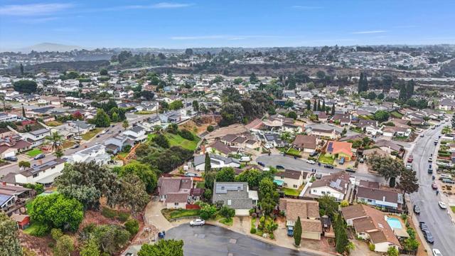 Detail Gallery Image 39 of 42 For 805 Plaza Mar, Chula Vista,  CA 91910 - 4 Beds | 2/1 Baths