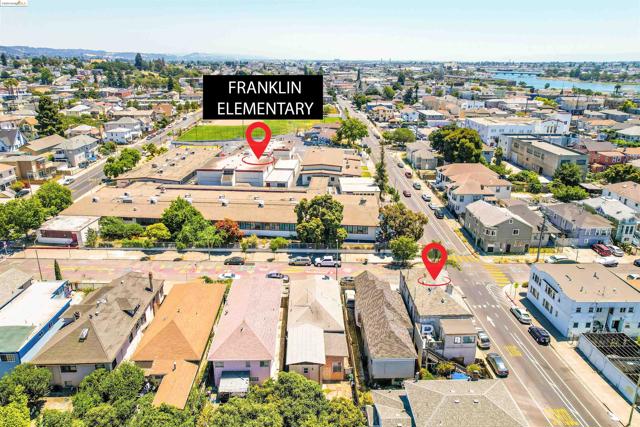 1501 9Th Ave, Oakland, California 94606, ,1 BathroomBathrooms,Condominium,For Sale,9Th Ave,41066898