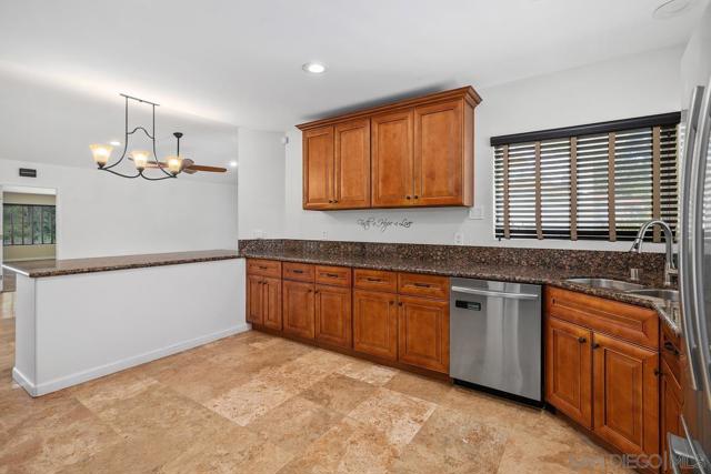 10620 Garden Way, Spring Valley CA: https://media.crmls.org/mediaz/2ab57aab-3e22-459a-b020-4f170da929ec.jpg