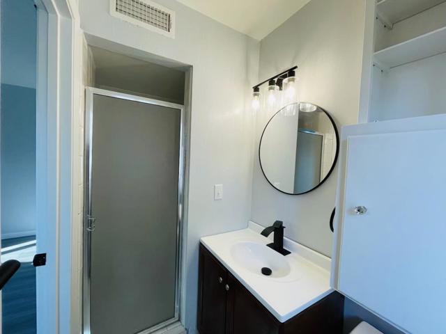 Image 18 of 29 For 1924 Florin Road