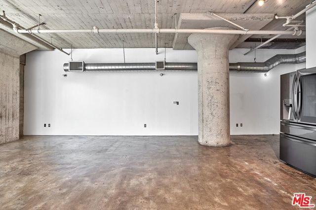 1855 Industrial Street, Los Angeles CA: https://media.crmls.org/mediaz/2ab67179-5bf7-4089-9aeb-8fc0e4b6aac3.jpg
