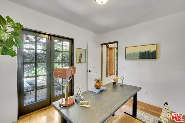 4300 Laurelgrove Avenue, Studio City CA: https://media.crmls.org/mediaz/2ab7a32a-c047-4b1e-90a6-c38d1dce51bf.jpg
