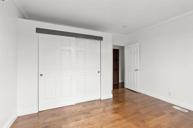 28147 Murcia st, Hayward CA: https://media.crmls.org/mediaz/2ab7df1e-d8d7-424a-9f43-ef1a7fa319b5.jpg