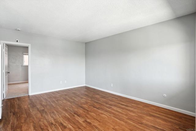 800 Emory Street, Imperial Beach CA: https://media.crmls.org/mediaz/2ab8c9d5-2ff5-4728-be62-37ee2d1daff3.jpg