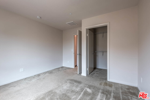 7254 N CEDAR Road, Van Nuys CA: https://media.crmls.org/mediaz/2ab9db05-d1d0-4f9e-924c-53d44e47e6c3.jpg