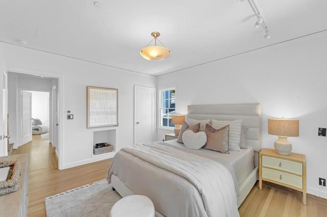729 Concord Way, Burlingame CA: https://media.crmls.org/mediaz/2aba1b87-d37d-4b87-a979-31f5dc5e9ba8.jpg