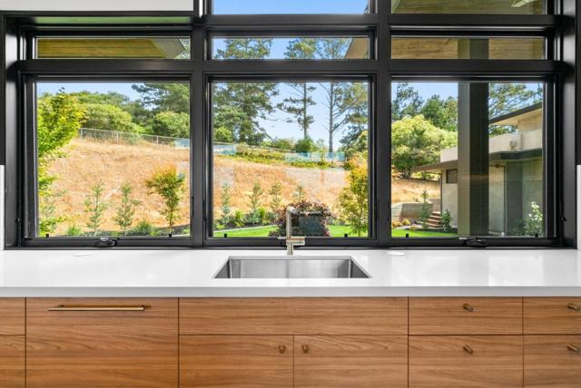 600 Sea View Terrace, La Selva Beach CA: https://media.crmls.org/mediaz/2abd46a3-fc33-4c9c-b572-30c9944fa41f.jpg