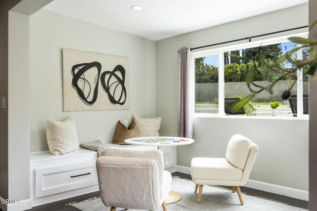 11442 Brainard Avenue, Sylmar CA: https://media.crmls.org/mediaz/2abdf1cc-e64a-4e8b-aded-a1035fa95c5f.jpg