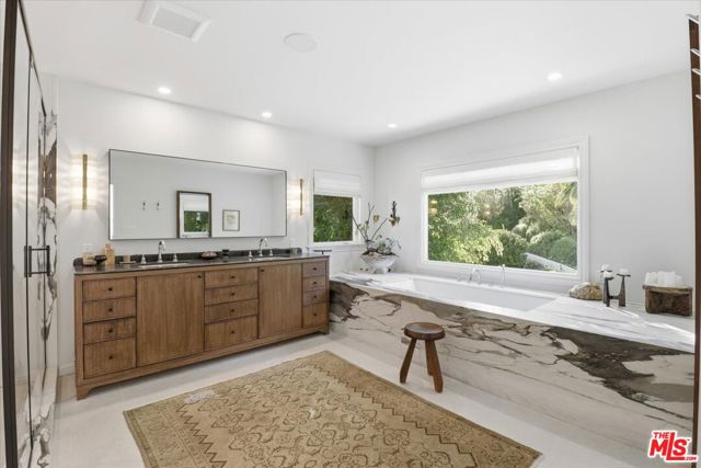 2003 El Cerrito Place, Los Angeles CA: https://media.crmls.org/mediaz/2ac005bd-9a7d-46d3-81ce-18868a238731.jpg