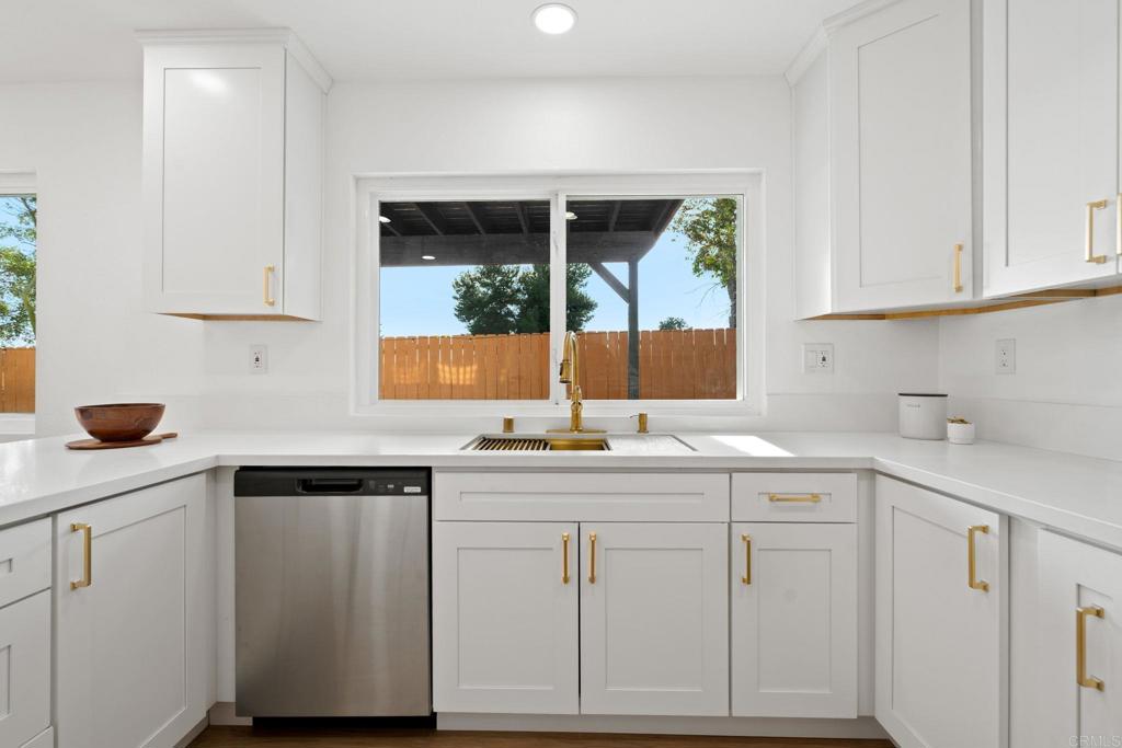 2858 Lehigh Court - photo 14