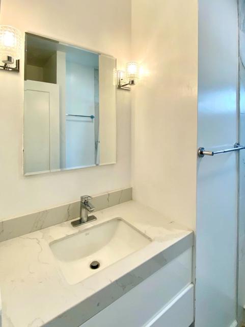 459 Flood Avenue, San Francisco CA: https://media.crmls.org/mediaz/2ac2334c-493e-4854-99eb-0c4a316e6bee.jpg
