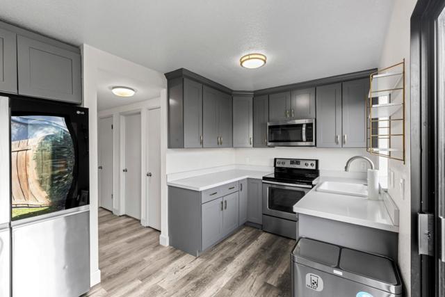 482 S Willard Avenue, San Jose CA: https://media.crmls.org/mediaz/2ac2b100-793e-4eda-b24c-cfa3797f60a4.jpg